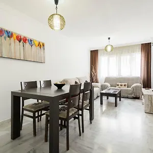 Apartment Apartamento Alaska 800 M De La Playa Parking Privado, Malaga