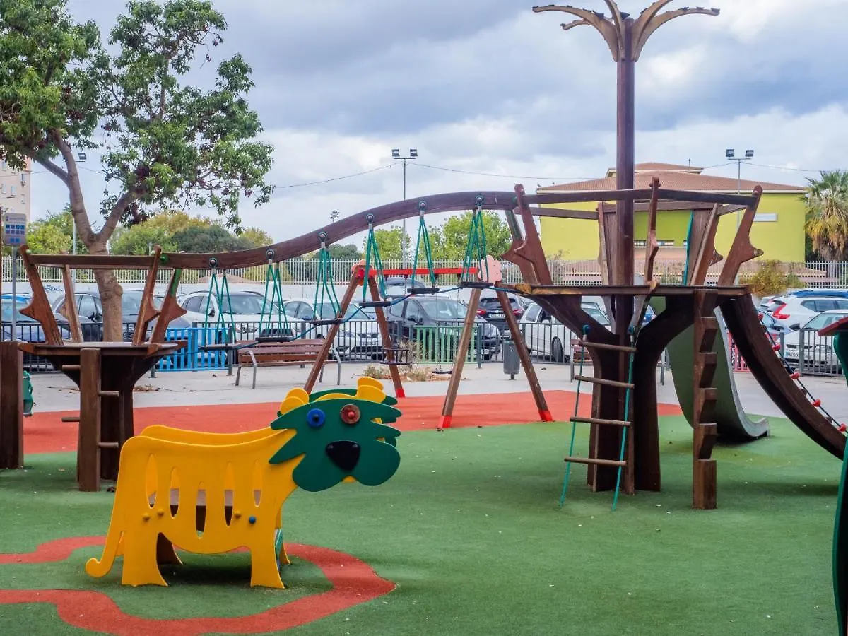 מאלגה Cubo'S Urban Studio Turisbelen 0*,